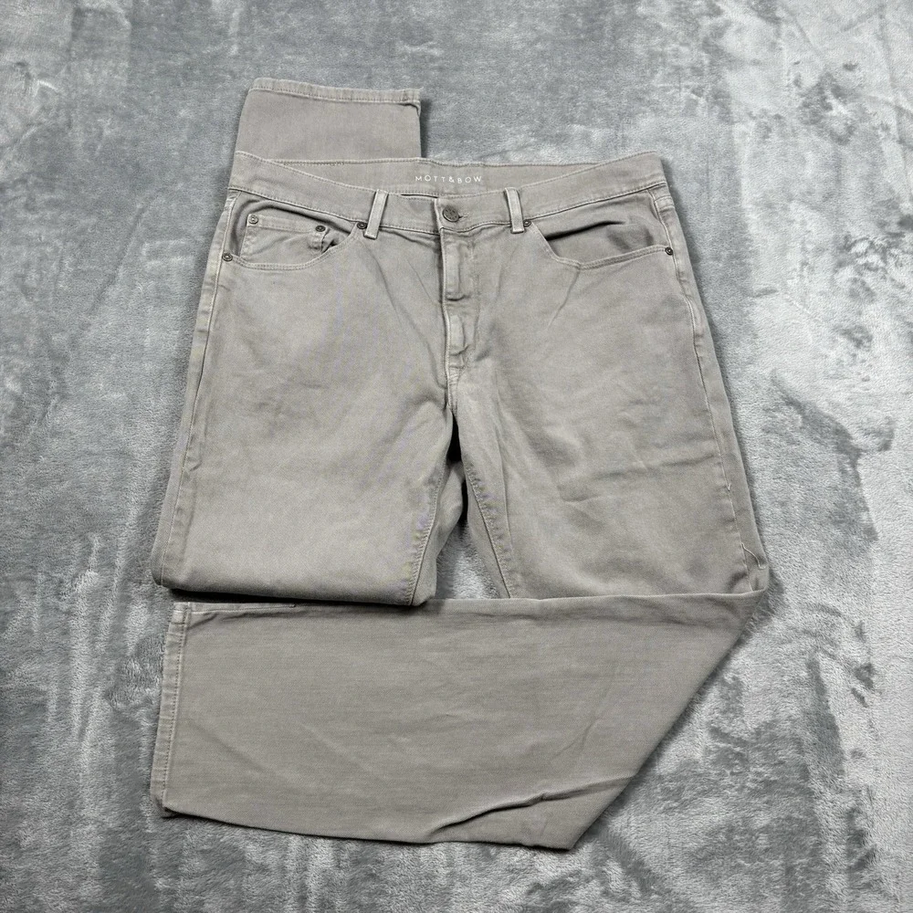 Mott & Bow Jeans Mens 35x30 Grey Slim Stretch Tapered Slim Merc Sadd Denim